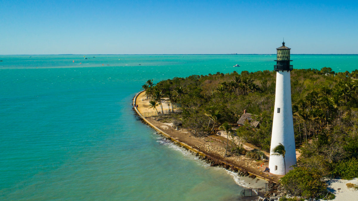 Diver Hospitalized After Possible Shark Bite Near Cape Florida - Key News